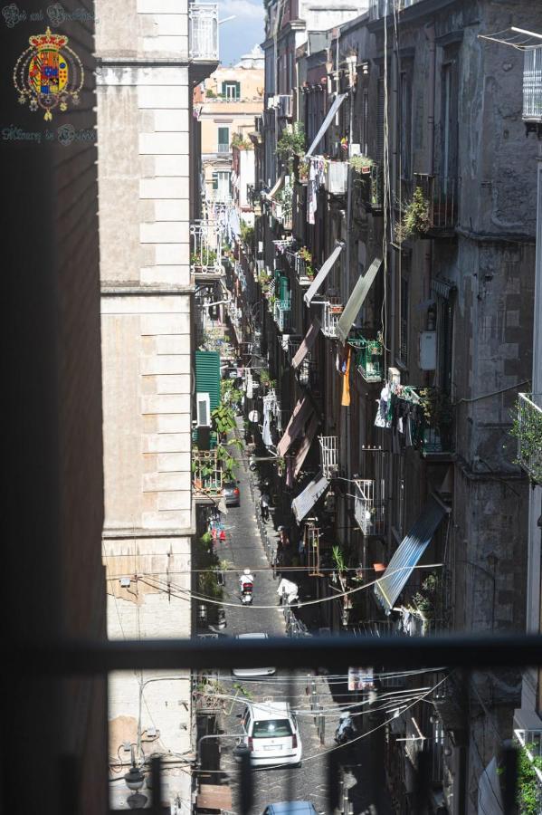 Alvarez De Toledo Bed & Breakfast Napoli Eksteriør bilde